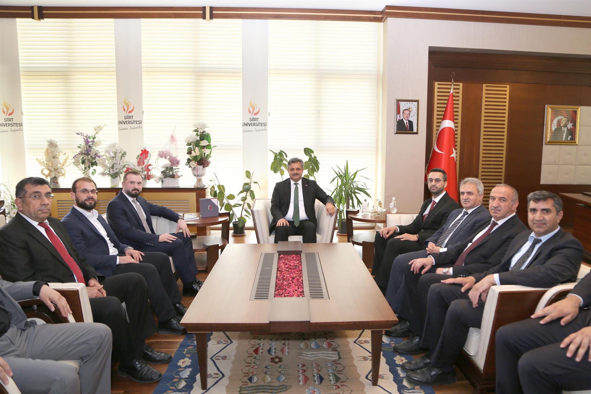 Yükseköğretim Kurulu Genel Sekreteri Batıkan Aksoy ve TÜGVA Heyetinden Rektörümüz Prof. Dr. Nihat Şındaka Ziyaret